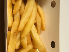 -必胜客(尹山湖歌林公园店)