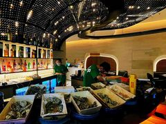 -斯普汇生蚝牛排馆(中骏世界城店)