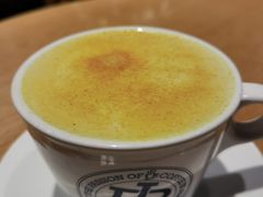 姜黄拿铁-Jamaicablue Coffeeshop(中央广场店)