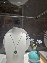 -北京七彩云南翡翠珠宝旗舰店(月坛店)