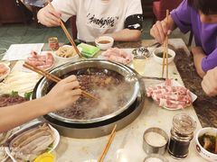 -朱氏胖子烂火锅(洪崖洞店)