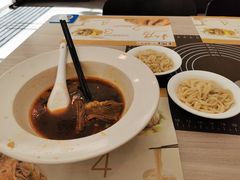 -康师傅私房牛肉面(马泉营奥莱店)