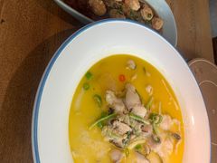 -蜜桃餐厅·伴山(湖滨商业街店)