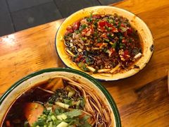 -拈签一笑黄牛肉辣卤串串