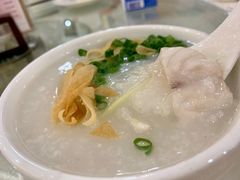 生滚鱼片粥-麒麟山景大酒店岭南汇海鲜酒家(沙井店)