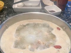 -一席地·本地鸡窝·杭帮鸡火锅(萧山银隆百货店)
