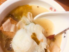 -周鱼小馆石锅酸菜鱼(活力汇店)