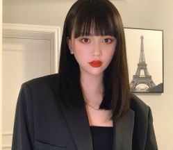 -变画·发型STUDIO