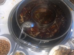 -蛙两只美蛙鱼头火锅(恒茂店)