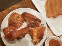胡桃里烤鸡-胡桃里音乐酒馆(环亚凯瑟琳广场店)