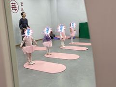 -予荷舞蹈(盛景校区)