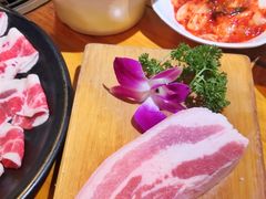 厚切五花肉-唯成•韩国炭火烤肉 유성고기