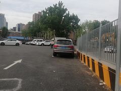 -庆丰公园-停车场