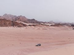 -迪拜沙漠冲沙