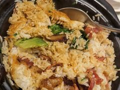 港式烧腊煲仔饭-新大咀港式茶餐厅(宝山万达店)