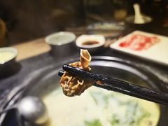 -大匠工房古船木艺术餐厅·猪肚鸡专门店(长白仙岛店)