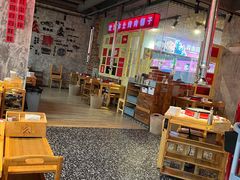 大堂-么肆烤肉·中式自助·烤肉大排档(街道口季佳PAI店)