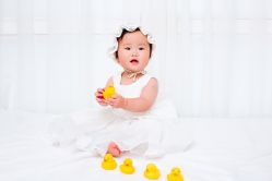 -小熊维尼高端儿童摄影(罗湖区总店)