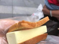 -詹爷爷乌节路街头冰淇淋
