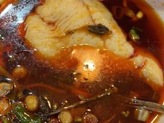 -烧哥美蛙肥肠鱼火锅·十五年社区店