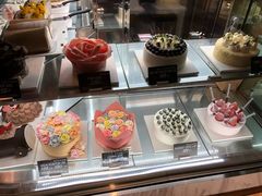-花花卷卷·鲜食蛋糕(静安久光百货店)