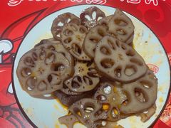 -李双猪·小龙虾·烧烤·羊肉煲(乐山店)