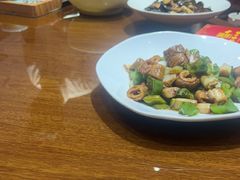 -乔家小院•非遗驴肉•青岛菜(滨河路店)