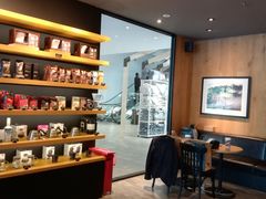 -星巴克(宁波东门银泰店)