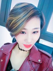 -经典婚纱摄影美学馆·私人定制