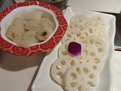 -喃喃椰·糟粕醋·椰子鸡火锅(七堡花园店)