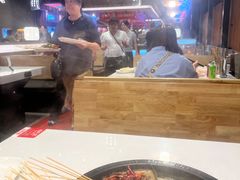 -爱有声毛肚串串火锅自助(龙之梦大都汇店)