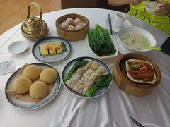 -泉龙渔村·粤式早茶·金牌烧鹅(中山三乡店)