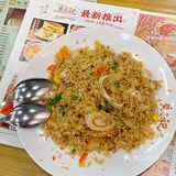 位置：位于恒宝广场3楼，位置好找