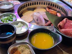 -香猪坊韩国烤肉专属门店(魏公村店)