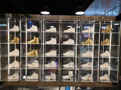 -Air Jordan(世贸天阶店)