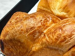 -HOT CRUSH趁热集合·现烤面包(环球港店)