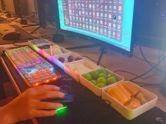 -涨巢·潮玩水疗局