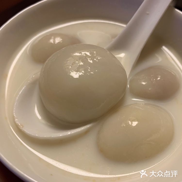 花生酱汤圆