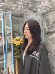 -5M HAIR SALON