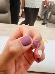 -进巍美甲美睫店