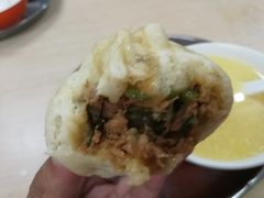 卤肉包-老陶包子铺(南大西南村店)