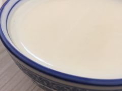 -雪露酸奶