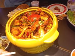 -多嘴超级肉蟹煲(杉杉国潮主题店)