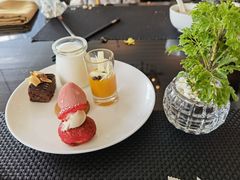 -圣丰索菲特·2 On 988 Café 自助餐厅