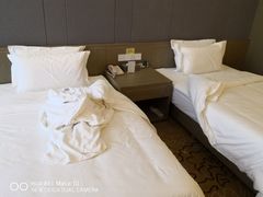 -兴芮温泉度假区