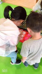 点击看大图 -维佳童话镇演出现场(徐东店)
