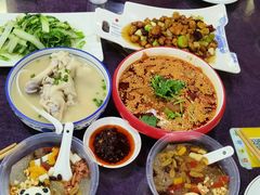 -丁太婆老妈蹄花(人民公园非遗总店)
