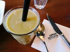 牛油果苹果汁-UPPER KITCHEN(延安路店)