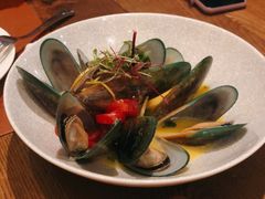 白葡萄酒炒法国青口贝-Golden Lily河内巴黎法越料理餐厅(建国西路店)