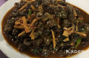 Sour Bamboo Shoots Stir-Fried with Snails